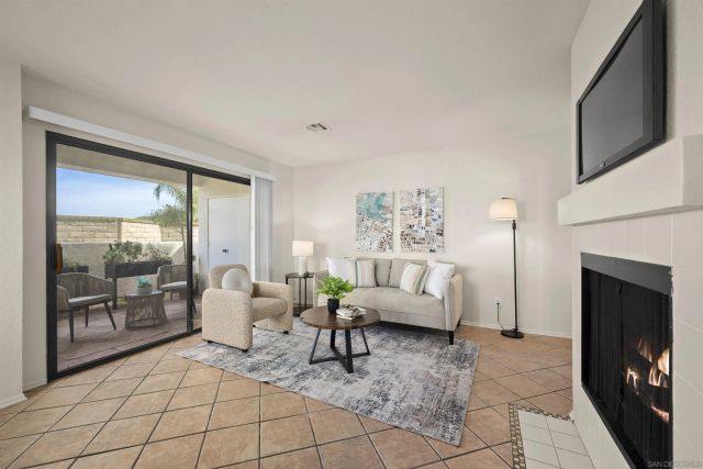 13340 Caminito Ciera 47, San Diego, CA 92129