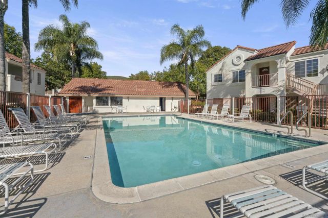 13340 Caminito Ciera 47, San Diego, CA 92129