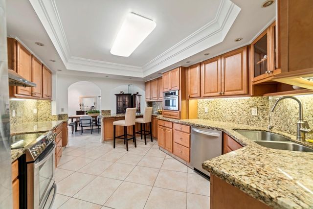 3900 N Ocean Drive 3F, Fort Lauderdale, FL 33308