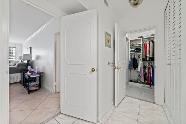 3900 N Ocean Drive 3F, Fort Lauderdale, FL 33308