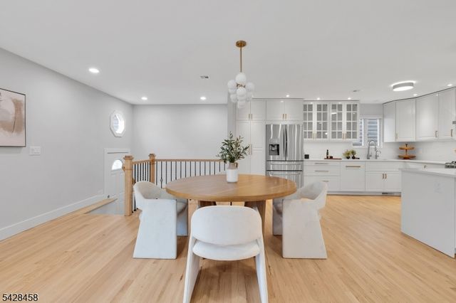 448 Fern Ave, Lyndhurst Twp., NJ 07071