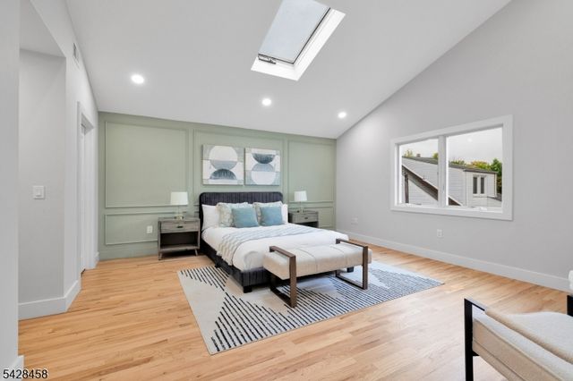 448 Fern Ave, Lyndhurst Twp., NJ 07071