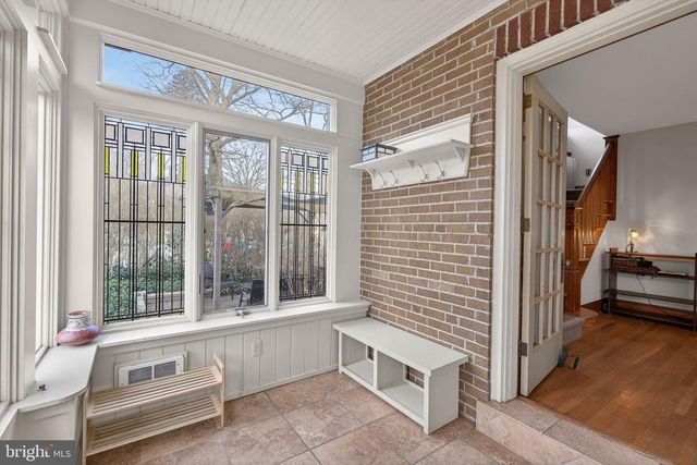 400 W COURT ST, Doylestown, PA 18901