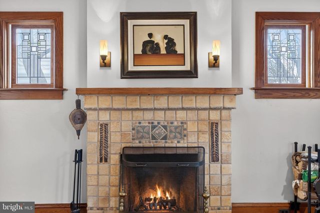 400 W COURT ST, Doylestown, PA 18901