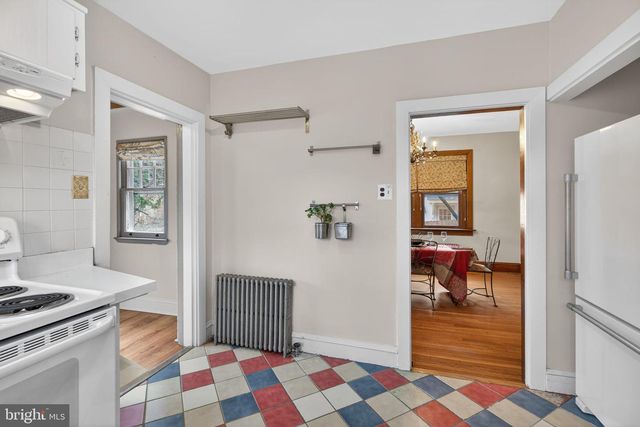 400 W COURT ST, Doylestown, PA 18901