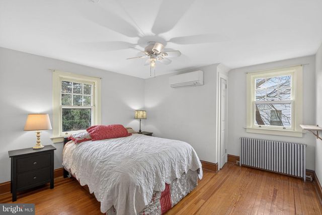 400 W COURT ST, Doylestown, PA 18901