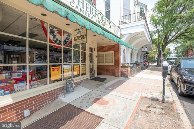 400 W COURT ST, Doylestown, PA 18901