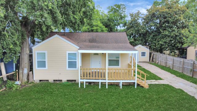 608 Thomas Avenue, Pasadena, TX 77506