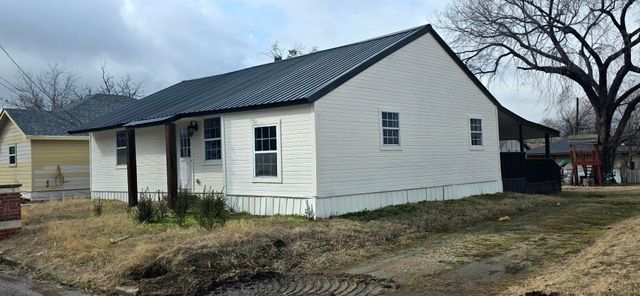 4302 Roberts Street, Greenville, TX 75401