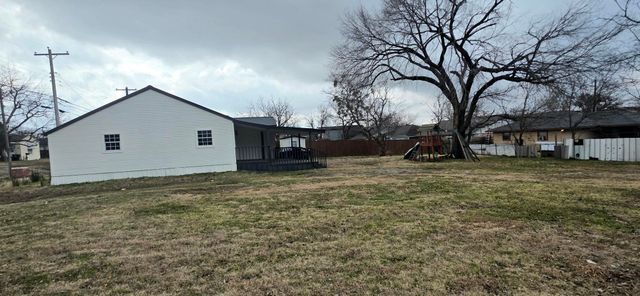 4302 Roberts Street, Greenville, TX 75401