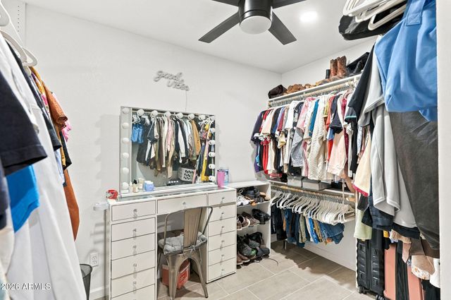2809 W LAWRENCE Road, Phoenix, AZ 85017