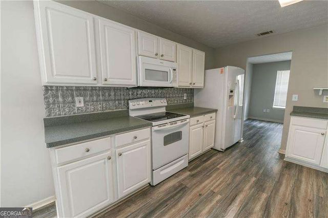 3590 Hamilton Creek Trail, Buford, GA 30519