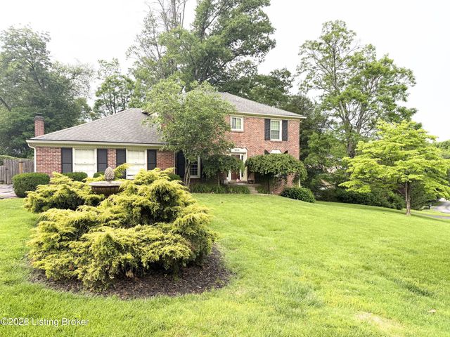 4610 Deepwood Dr, Louisville, KY 40241