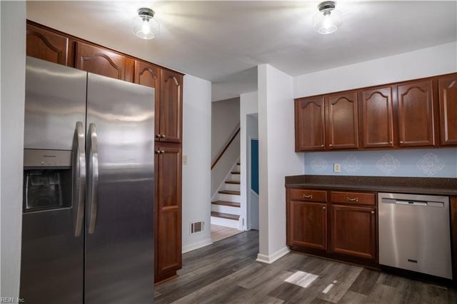 1928 Charla Lee LN, Virginia Beach, VA 23455