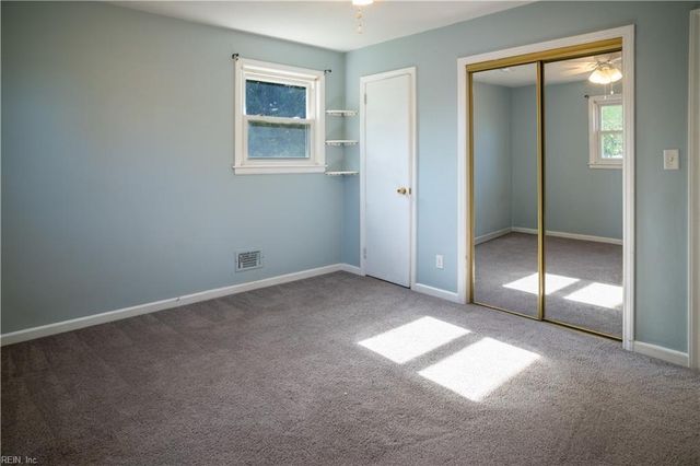 1928 Charla Lee LN, Virginia Beach, VA 23455