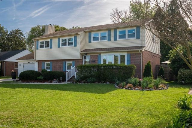 1928 Charla Lee LN, Virginia Beach, VA 23455