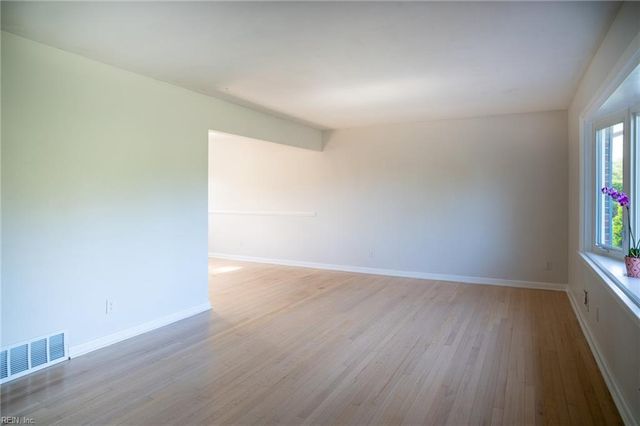 1928 Charla Lee LN, Virginia Beach, VA 23455