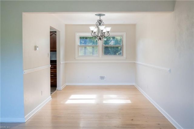 1928 Charla Lee LN, Virginia Beach, VA 23455