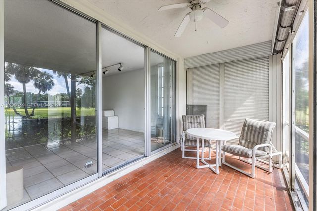 806 Cypress Grove Lane 111, Pompano Beach, FL 33069