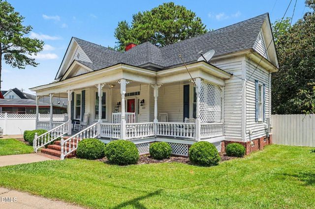 103 Bailey Avenue, Kenly, NC 27542