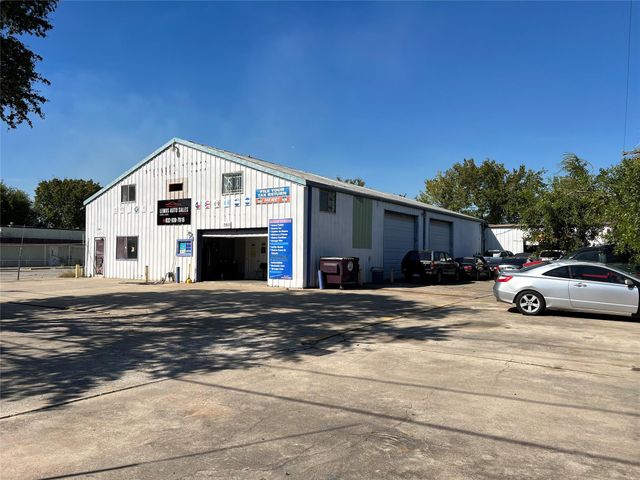 7810 Hammerly Boulevard, Houston, TX 77055