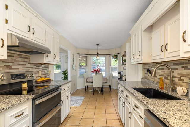 85 Planters Drive, Sumter, SC 29150