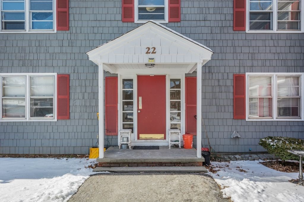 22 Southwest Cutoff C, Northborough, MA 01532