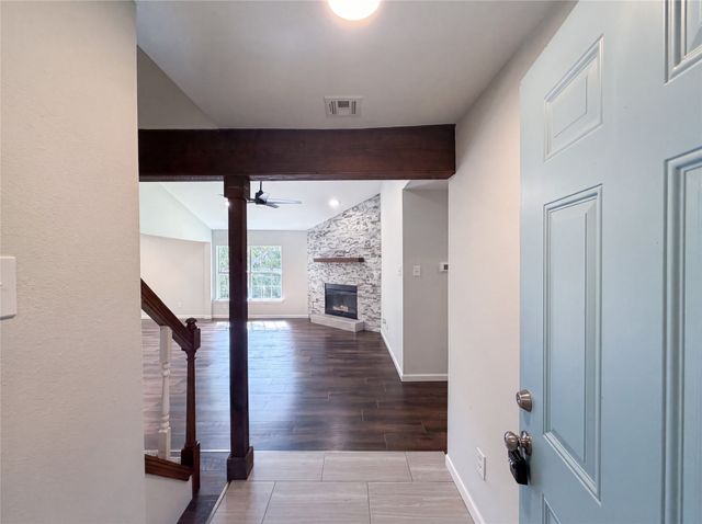 126 Pleasant Run, Lewisville, TX 75067