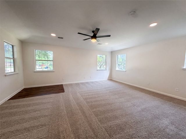 126 Pleasant Run, Lewisville, TX 75067