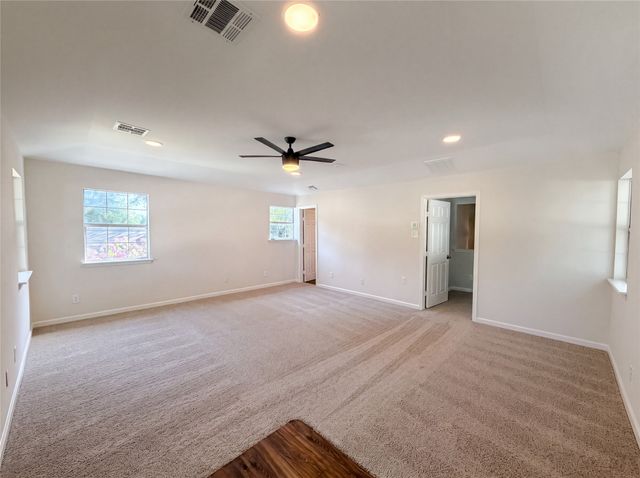 126 Pleasant Run, Lewisville, TX 75067