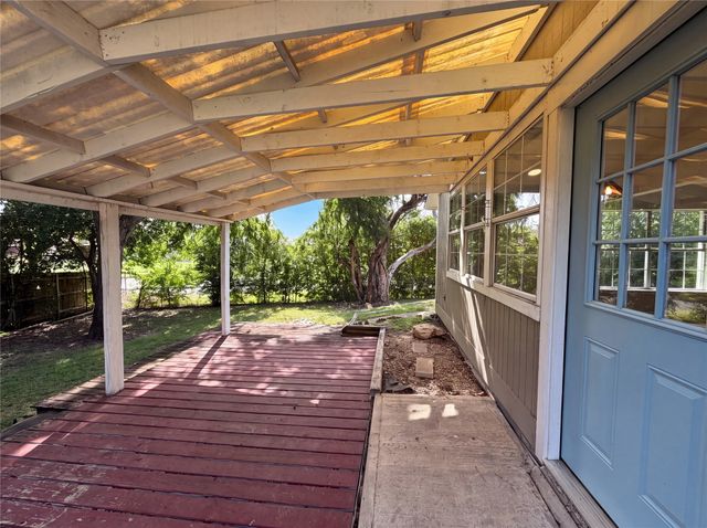 126 Pleasant Run, Lewisville, TX 75067