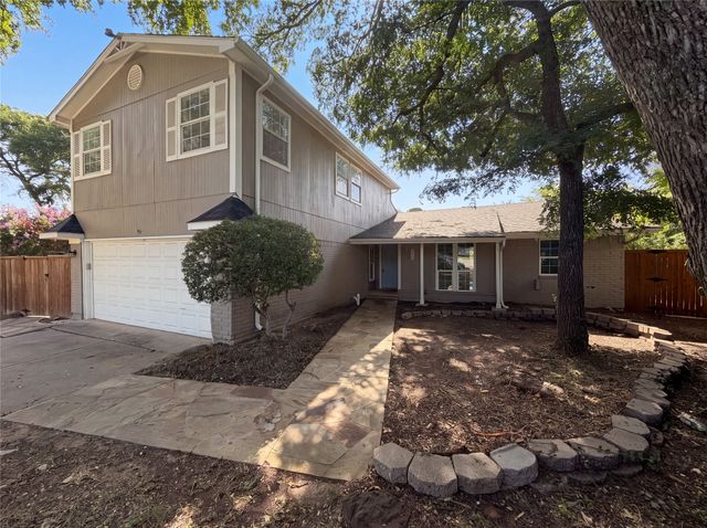 126 Pleasant Run, Lewisville, TX 75067