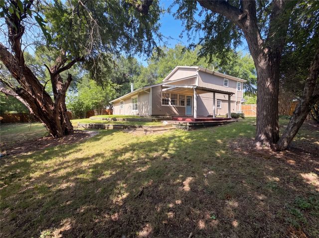 126 Pleasant Run, Lewisville, TX 75067