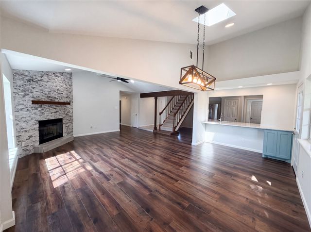 126 Pleasant Run, Lewisville, TX 75067