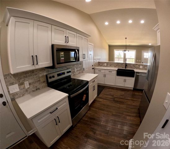 82 Star Drive, Marion, NC 28752