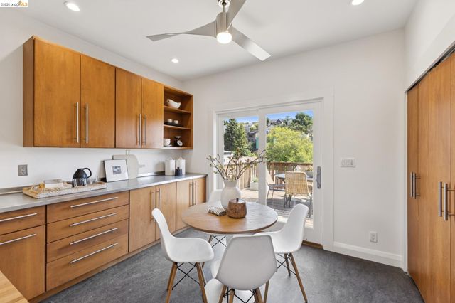 699 Arimo Ave, Oakland, CA 94610