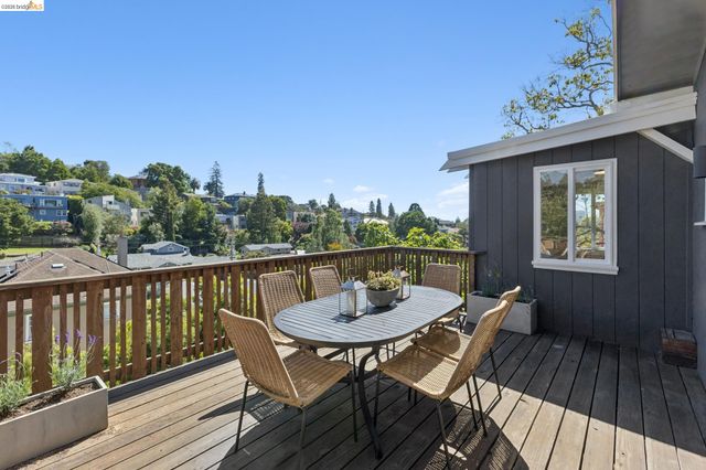 699 Arimo Ave, Oakland, CA 94610