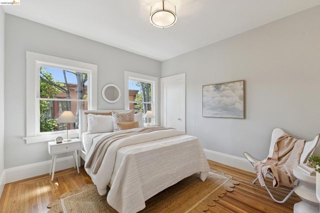 699 Arimo Ave, Oakland, CA 94610