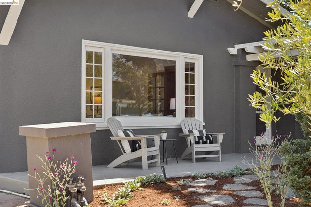 699 Arimo Ave, Oakland, CA 94610