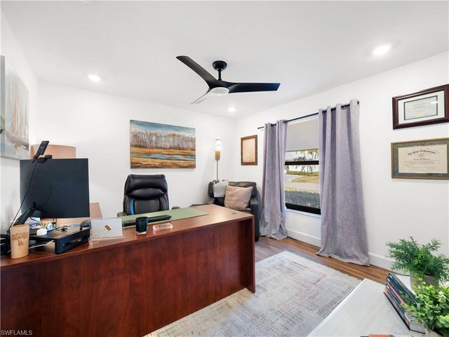 6610 Joanna CIR, Fort Myers, FL 33919