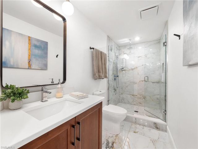 6610 Joanna CIR, Fort Myers, FL 33919