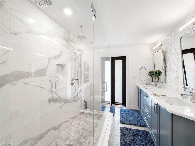 6610 Joanna CIR, Fort Myers, FL 33919