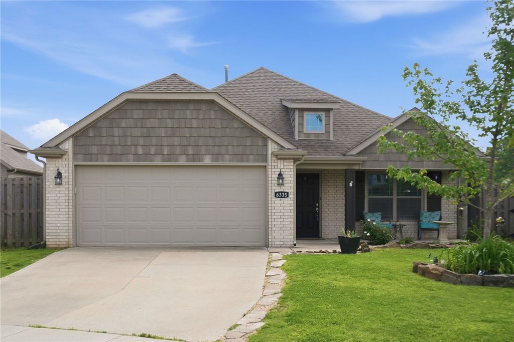 6335 W Limerick Way, Fayetteville, AR 72704