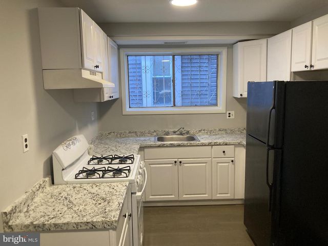 712 ALABAMA AVE SE, Washington, DC 20032