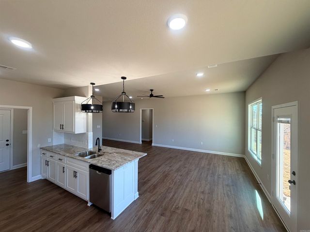 9323 Highway 298, Benton, AR 72019