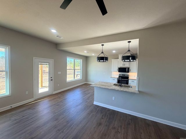 9323 Highway 298, Benton, AR 72019