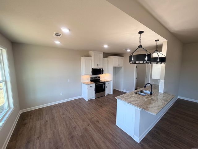 9323 Highway 298, Benton, AR 72019