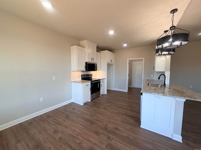 9323 Highway 298, Benton, AR 72019