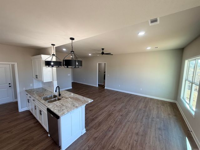 9323 Highway 298, Benton, AR 72019