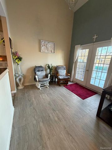 29830 Bobrich Street, Livonia, MI 48152